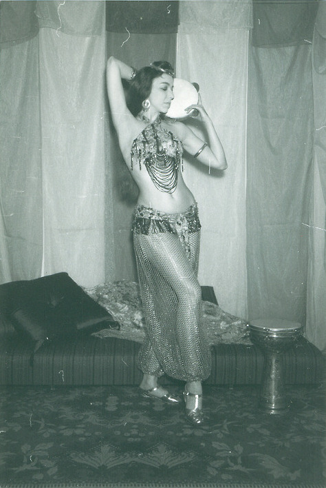 VINTAGE Hollywood Starlet SHOW GIRL BELLY Dancer Photo Photograph REPRINT 3...